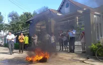 Ngày càng nhiều nước giếng đốt cháy ở buôn Jù (Đăk Lăk)