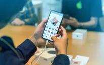 Tại Hàn Quốc, iPhone X bán hết veo sau 3 phút, Samsung có cảm thấy ghen tỵ?