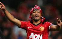 Evra "tố" bị cản đường trở về Man Utd