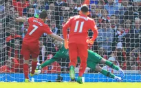 VIDEO Liverpool 0-0 Southampton: Top 4 lung lay sau trận hòa thất vọng
