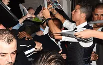 Thắng lớn ở lễ trao giải The Best, Ronaldo và sao Real mở hội