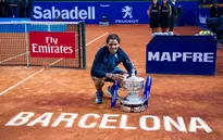 Nadal được đặt tên sân trung tâm tại Barcelona Open