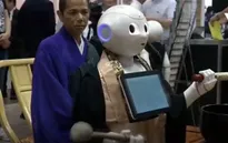 Robot có thể… tụng kinh trong đám tang