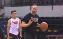 Chờ tài năng của HLV Kyle Julius