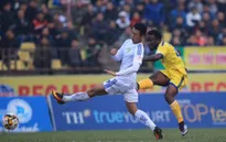 SLNA 2-4 Quảng Nam: Đội khách ngược dòng ngoạn mục