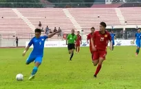VIDEO: Đánh bại U22 Lào, U22 Singapore có chiến thắng đầu tiên