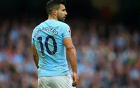 Man City, Argentina giành giật nhau Aguero