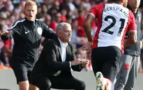 HLV Mourinho nguy cơ nhận án "treo giò" sau khi bị đuổi khỏi sân trận gặp Southampton