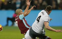 Dư âm trận West Ham - Man Utd: "Mike Dean đã sai!"