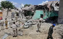 3 chuyên gia phá bom tử vong khi gỡ bom xe ở Somalia