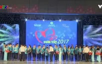 Ấm áp Tết sum vầy 2017