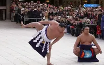 Nghi lễ chào năm mới của những võ sĩ Sumo Nhật Bản