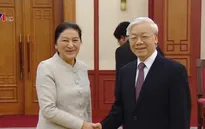 Tổng bí thư Nguyễn Phú Trọng tiếp Chủ tịch Quốc hội Lào