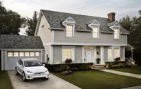 Tesla nhận đặt hàng ngói pin mặt trời