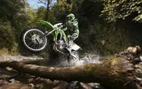 Enduro - mạnh mẽ hơn, hoà bình hơn...