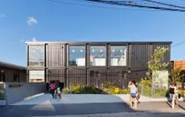 Độc đáo nhà trẻ container tại Nhật Bản
