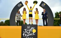 Chris Froome lần thứ 3 liên tiếp giành áo vàng chung cuộc Tour de France