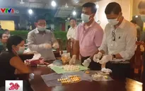 Bắt đối tượng nuốt 104 viên nén ma túy