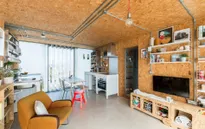 Ngôi nhà 61m2 tưởng kín như bưng mà thông thoáng không ngờ