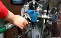 Bão Harvey tác động mạnh lên giá xăng dầu
