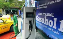 Petrolimex và PVOIL chính thức bán xăng E5 RON92 trên toàn quốc