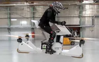 Hoversurf thử nghiệm thành công xe bay cá nhân đầu tiên trên thế giới