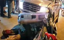 Ô tô gây tai nạn liên hoàn tại Hà Nội
