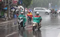 Không khí lạnh gây mưa, giảm nhiệt ở khu vực Trung Bộ