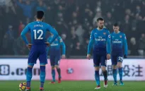 Vòng 25 giải Ngoại Hạng Anh: Arsenal thua sốc Swansea trong ngày ra mắt Mkhitaryan