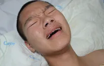 Gặp nạn trên đường đi học, tính mạng cậu bé 15 tuổi nguy kịch