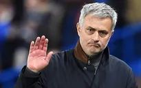 1 sao Man Utd từng van xin Mourinho ngưng chỉ trích