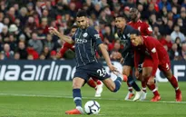 Mahrez đá hỏng 11m, Man City chia điểm đầy tiếc nuối trên sân Liverpool