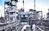 Xu thế giá dầu trước tác động của lệnh cấm vận Iran