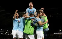 Kết quả bóng đá sáng 12/11: Man City thắng nhàn trận derby, Arsenal chia điểm trên sân nhà, Barcelona thua trận thứ 2