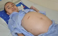 4 lần mổ não, tính mạng cậu bé 10 tuổi như ngọn đèn trước gió