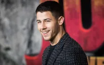 Nick Jonas bất ngờ tiết lộ bị bệnh khó chữa
