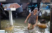 TP.HCM: Khu dân cư vẫn ngập nặng sau mưa bão