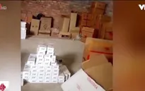 Lũ lượt vượt biên với 300.000 - 400.000 đồng để... đánh bạc, buôn lậu thuốc lá