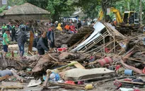 Indonesia: Người dân hoảng loạn vì tin đồn có thêm sóng thần