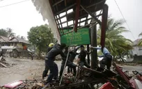 Người dân Indonesia sợ hãi, bất an trước thảm họa sóng thần