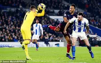 Hàng thủ hớ hênh, Arsenal nhọc nhằn chia điểm trên sân của Brighton