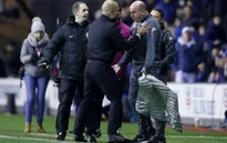 Mourinho "cười vào mặt" Guardiola: Hãy cư xử như HLV của đội bóng lớn