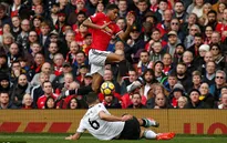 VIDEO: Rashford toả sáng sút tung lưới Liverpool mở tỉ số cho Man Utd