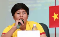 Câu chuyện về HLV tâm lý cho các nữ cầu thủ trẻ