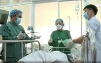 Cháy chung cư Carina: Một nạn nhân cấp cứu tại bệnh viện đã bị tổn thương não