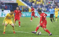 Vòng 4 Nuti Café V.League 2018: CLB TP Hồ Chí Minh - Sanna Khánh Hòa BVN (18:00 ngày 01/4)