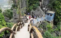 Quần thể danh thắng Tràng An bị xâm hại nghiêm trọng