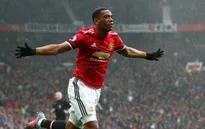 Mourinho lo Martial rời Man Utd vì người đại diện