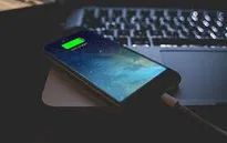 Sạc pin qua đêm có thực sự làm hại chiếc smartphone của bạn?