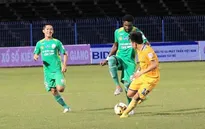XSKT Cần Thơ 3-3 SLNA: Rượt đuổi tỉ số hấp dẫn
